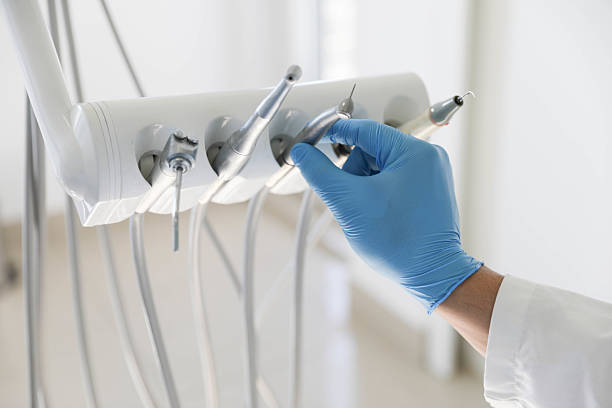 Professional Root Canal Treatment technician working in Schaumburg, IL