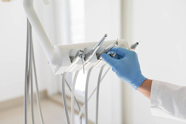 24/7 Emergency Root Canal Treatment experts in Schaumburg, IL